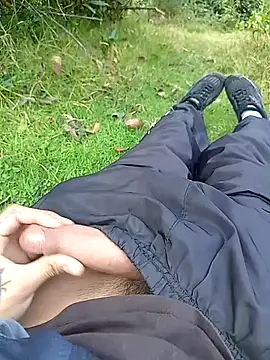 Snapshot of Cuervo_maniaco chatting on October 20, 10:02 pm Cuervo maniaco online show from October 20, 10:02 pm