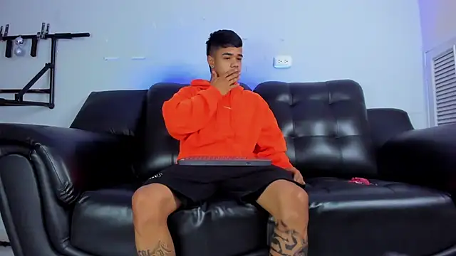 Rob saenz  online show from January 15, 12:58 pm