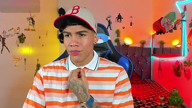 Damian latinxxx online show from September 24, 3:28 am