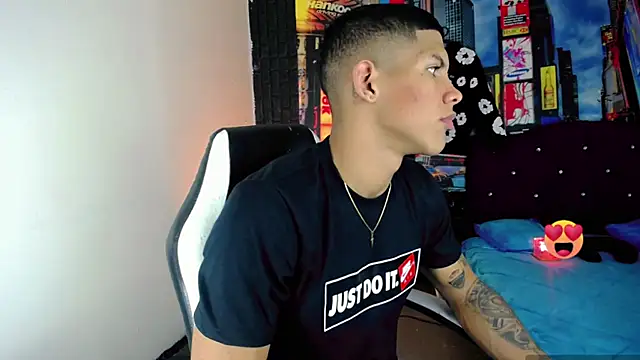 Damian latinxxx online show from December 4, 3:04 am