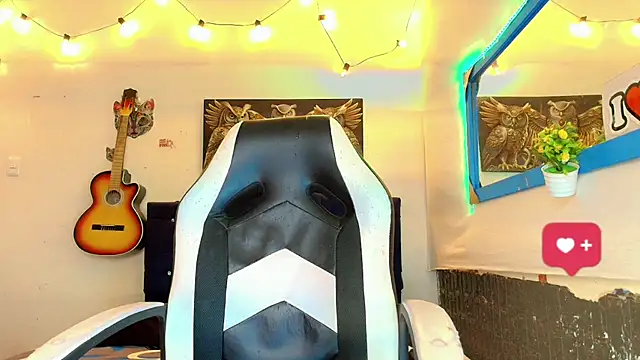 Damian latinxxx online show from February 8, 3:41 am