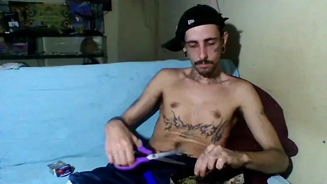 sellvageria online show from November 11, 9:20 pm