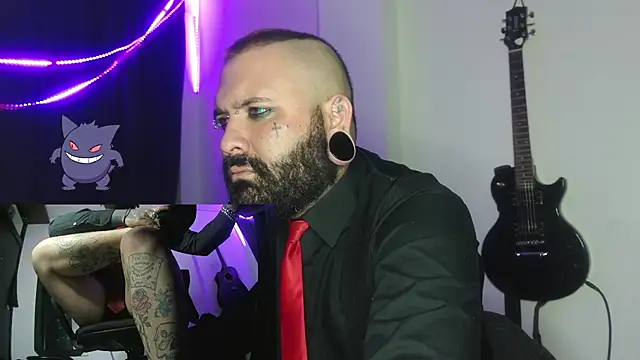 darkclothes online show from January 1, 6:37 am