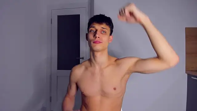 Kent Ross online show from November 25, 9:39 pm