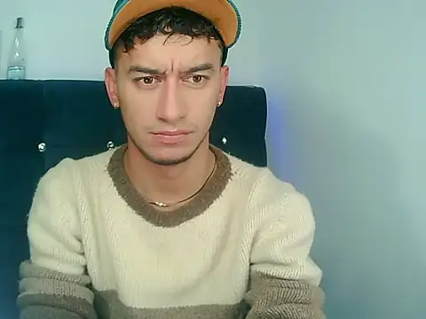 Kevin Torres online show from January 3, 2:43 am