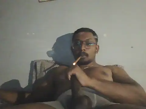 chennaibull101 online show from October 19, 10:46 pm