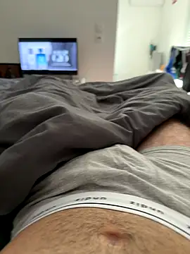 Snapshot of sudistept chatting on October 24, 2:41 pm sudistept online show from October 24, 2:41 pm