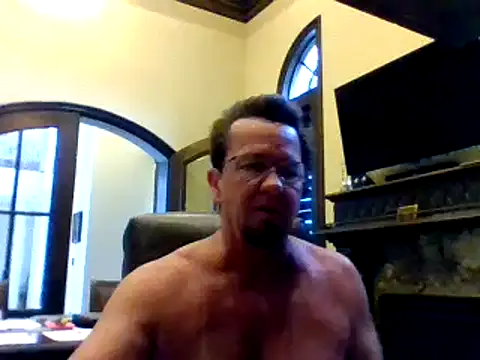 sluttydylan online show from March 17, 12:08 am