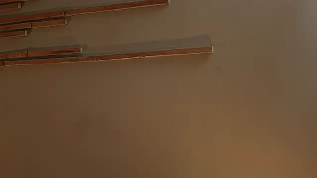 Logan Varela online show from November 2, 12:59 am