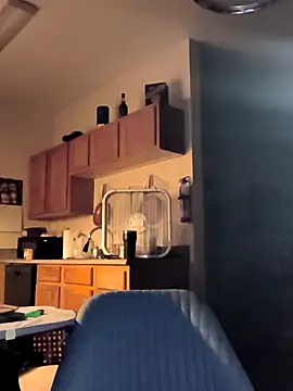 Snapshot of Tyrish361 chatting on October 15, 6:43 am Tyrish361 online show from October 15, 6:43 am