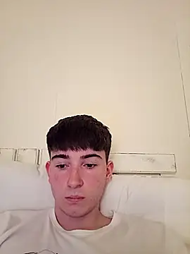 Snapshot of crylex_xx chatting on February 24, 8:58 pm crylex xx online show from February 24, 8:58 pm