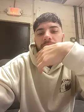 here4pussyy online show from February 27, 6:09 pm