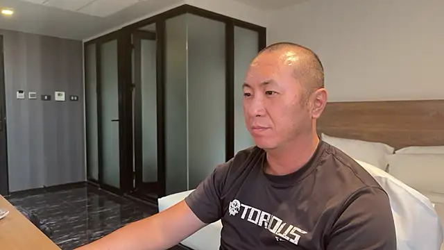 chih515 online show from April 9, 8:53 am