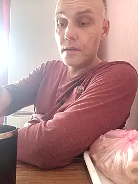 Pineapple04 online show from November 4, 11:11 am