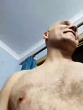 Pineapple04 online show from January 13, 6:38 pm