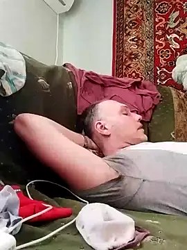 Pineapple04 online show from February 18, 4:58 am