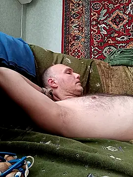 Pineapple04 online show from November 3, 7:01 am