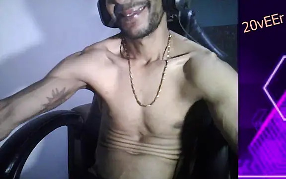 20vEEr online show from February 26, 10:51 pm