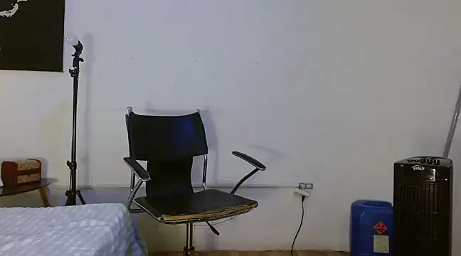 samir music online show from December 3, 3:33 pm