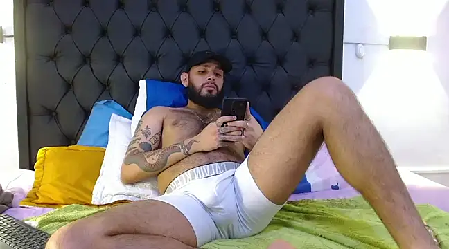 samir music online show from December 21, 4:57 pm