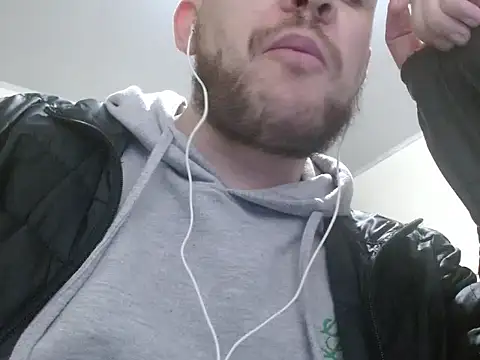 camiloking1720 online show from September 17, 6:25 am