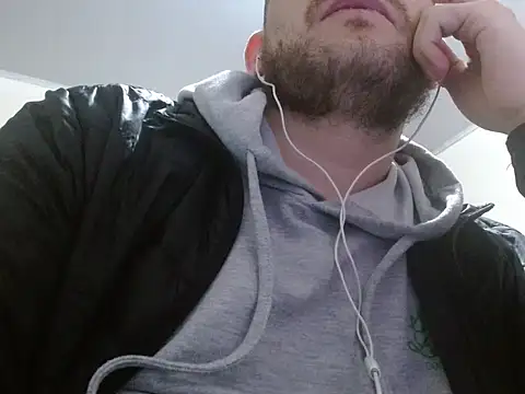 camiloking1720 online show from September 15, 5:20 am