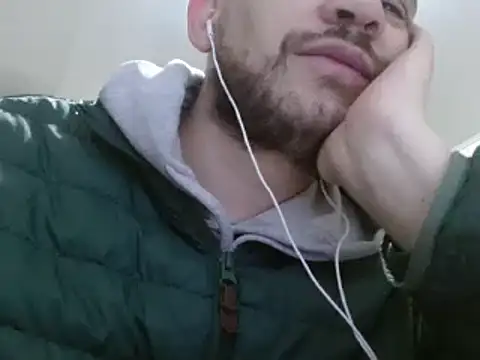 camiloking1720 online show from January 24, 8:43 pm