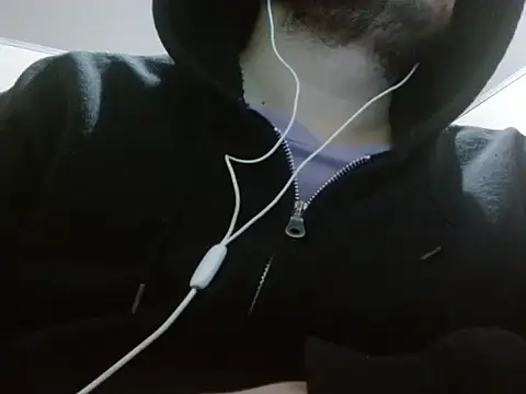 camiloking1720 online show from October 9, 6:46 pm