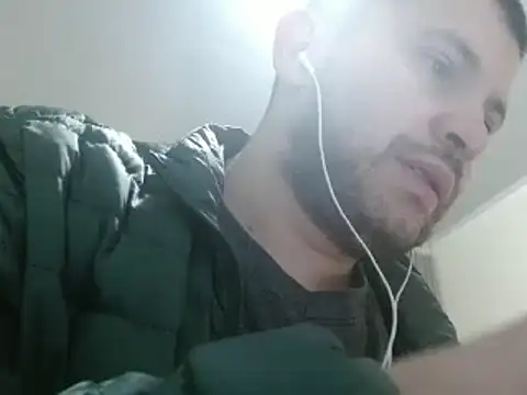 camiloking1720 online show from January 28, 2:31 pm