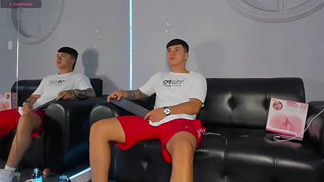 Cristopher strong online show from January 10, 12:26 pm