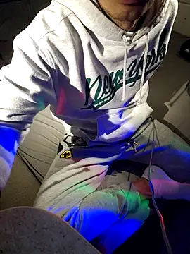 Snapshot of szukam-zony1987 chatting on September 26, 11:02 pm szukam-zony1987 online show from September 26, 11:02 pm