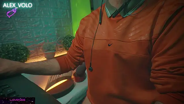 alex-volo online show from January 16, 1:14 pm