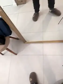 pedrolitoo1203 online show from December 5, 6:13 pm