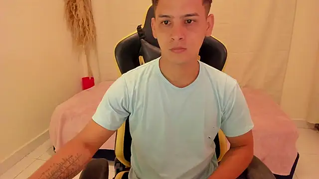 JANER 03 online show from January 12, 2:21 pm