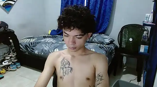 Lovebeng  online show from February 4, 10:24 pm