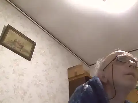 mariusica1xh online show from October 31, 10:57 pm