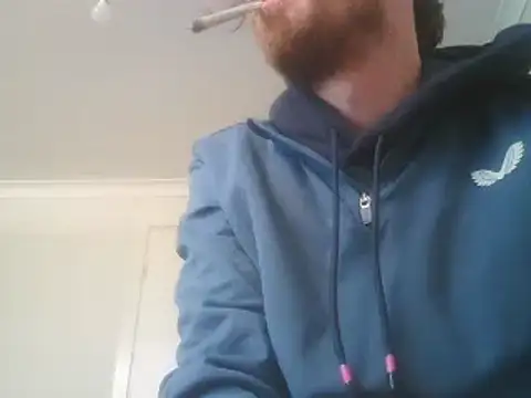 PocoLoco420 online show from October 29, 3:31 am