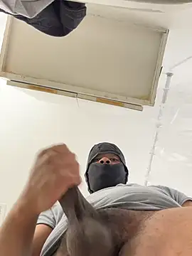 daddythiccklegg online show from December 10, 9:11 pm