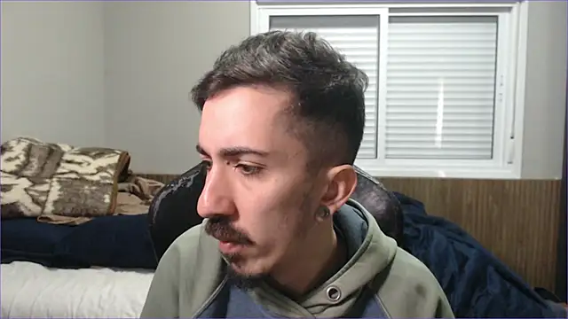 Snapshot of ViniBruv chatting on October 29, 4:32 pm ViniBruv online show from October 29, 4:32 pm