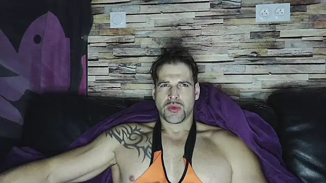 XxBigboybandxX online show from December 27, 8:35 am