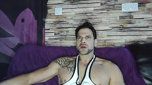 XxBigboybandxX online show from December 12, 9:08 am