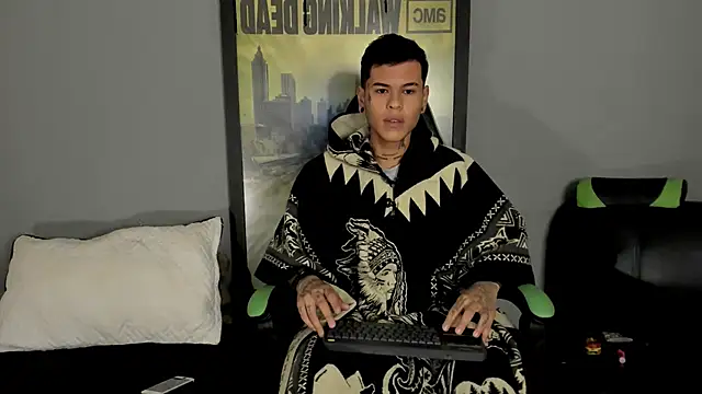 Snapshot of jamesinked_ chatting on March 19, 1:40 pm jamesinked  online show from March 19, 1:40 pm