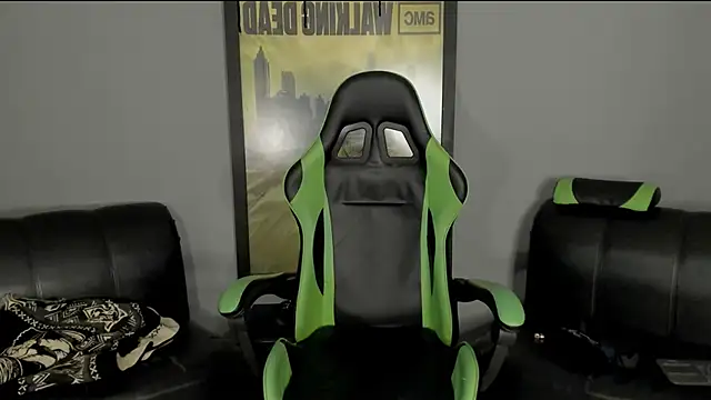 Snapshot of jamesinked_ chatting on February 27, 5:47 pm jamesinked  online show from February 27, 5:47 pm