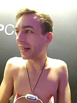 nickdtr online show from September 28, 9:40 am