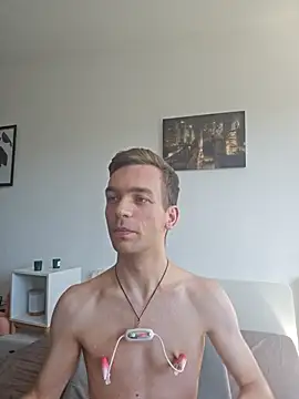 nickdtr online show from September 11, 9:52 am