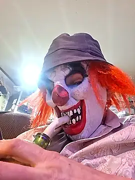 gettinit2wice online show from January 8, 11:15 am