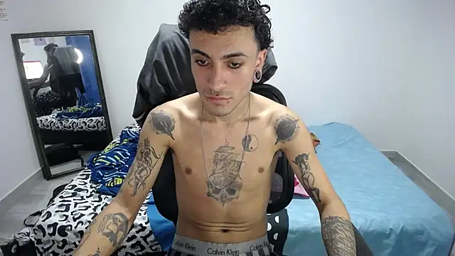 present the magic online show from December 1, 8:45 pm