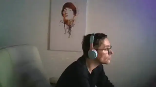 Minm666 online show from April 5, 8:49 pm