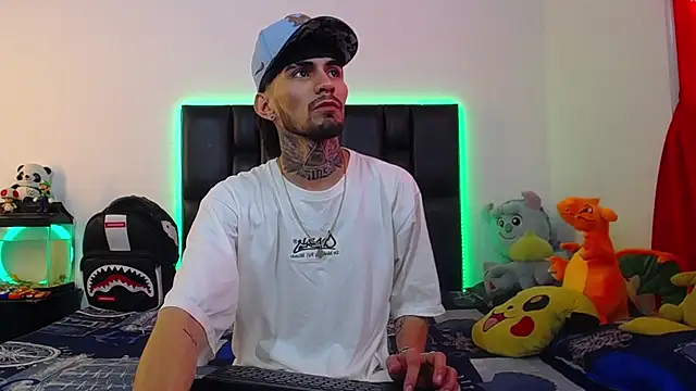 Brutal Sex Fucking online show from June 29, 9:26 pm