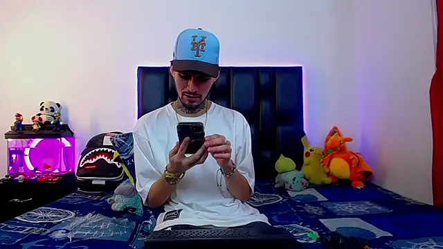 Brutal Sex Fucking online show from July 2, 1:26 am
